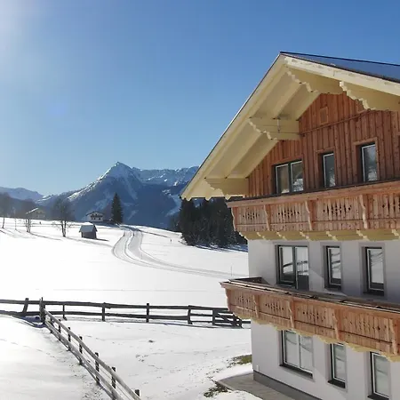 Apartman Luxus-appartements Fosensteiner Ramsau am Dachstein